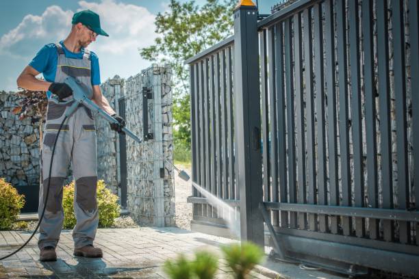 Best Sidewalk and Walkway Cleaning  in East Marion, NY